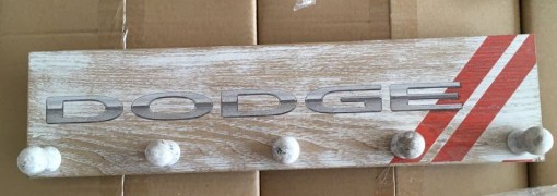 Dodge Schild